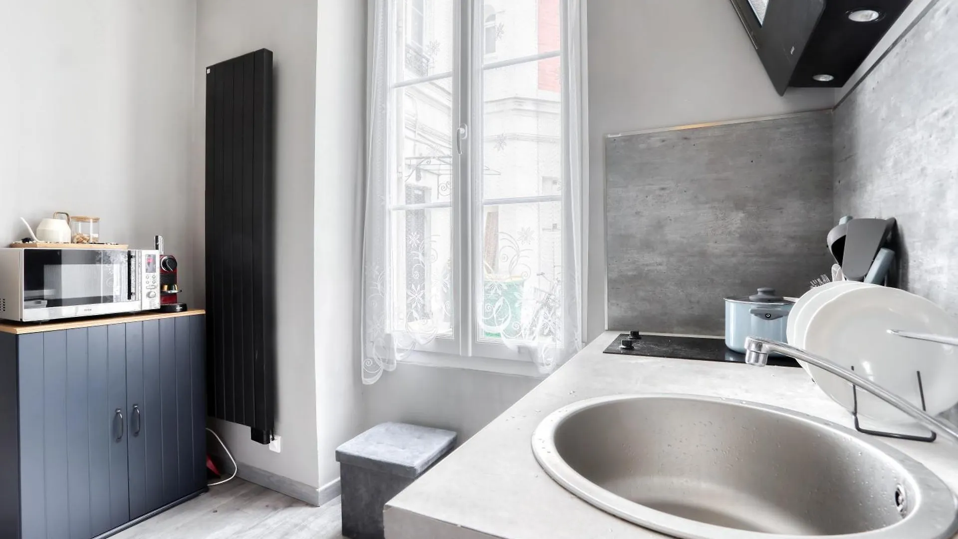 Le Charme Parisien Jo Paris 2024 Apartment