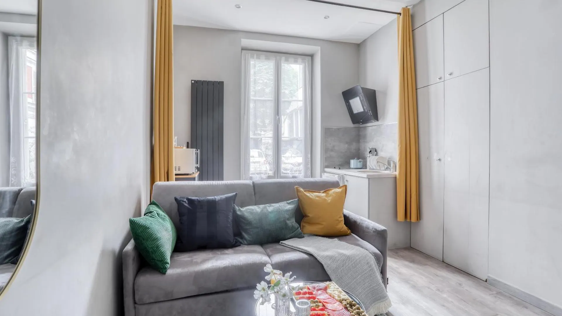 Le Charme Parisien Jo Paris 2024 Apartment