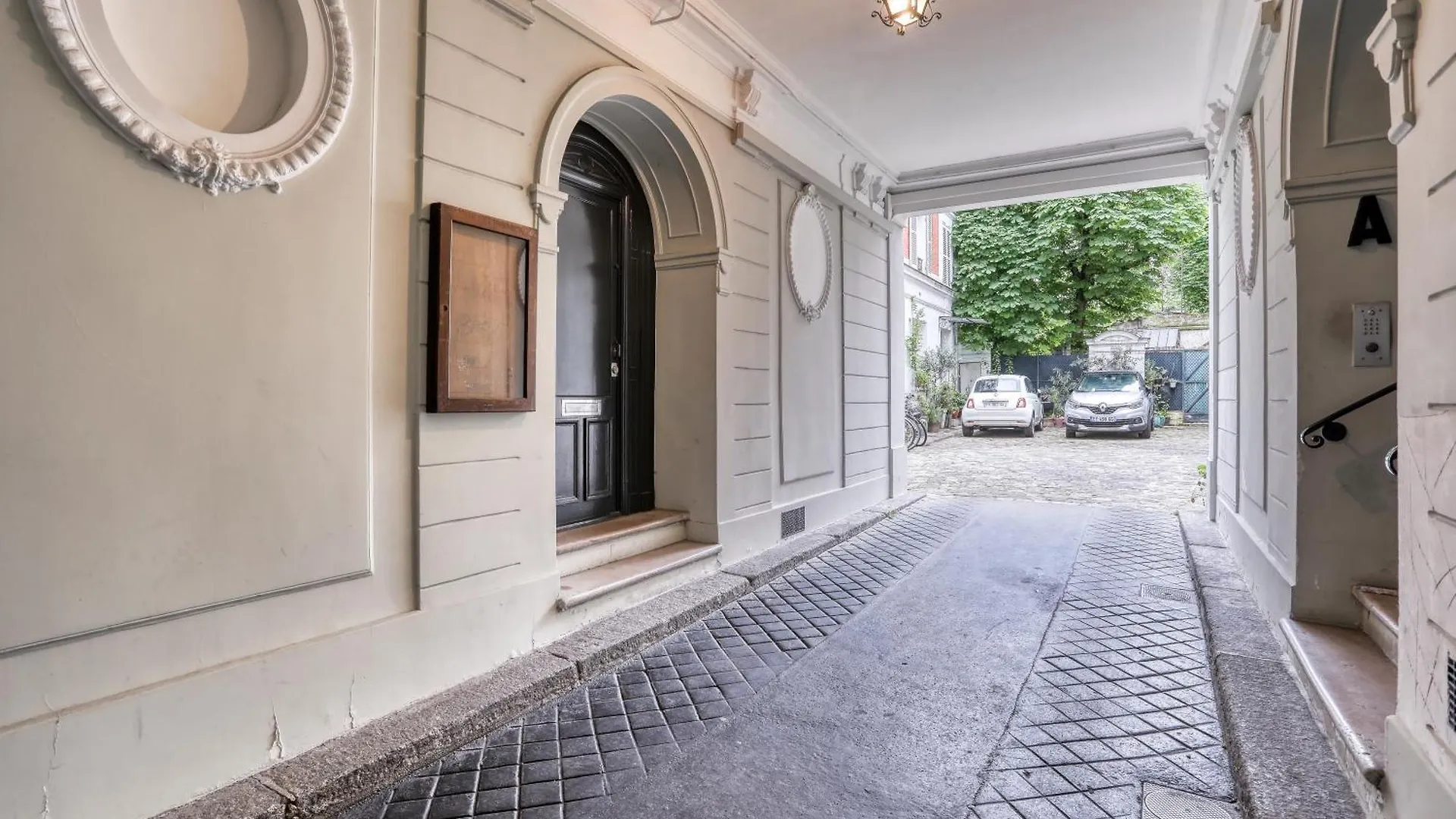 Le Charme Parisien Jo Paris 2024 Apartment France
